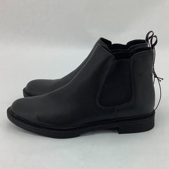 Kenneth Cole | Women's Chelsea Boots | Black - Picture 5 of 6